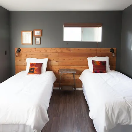 Noon Lodge Big Bear Lake Room photo